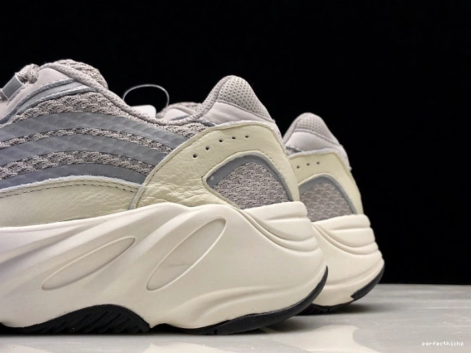 Static V2 Boost EF2829 Yeezy 700 Adidas 0712